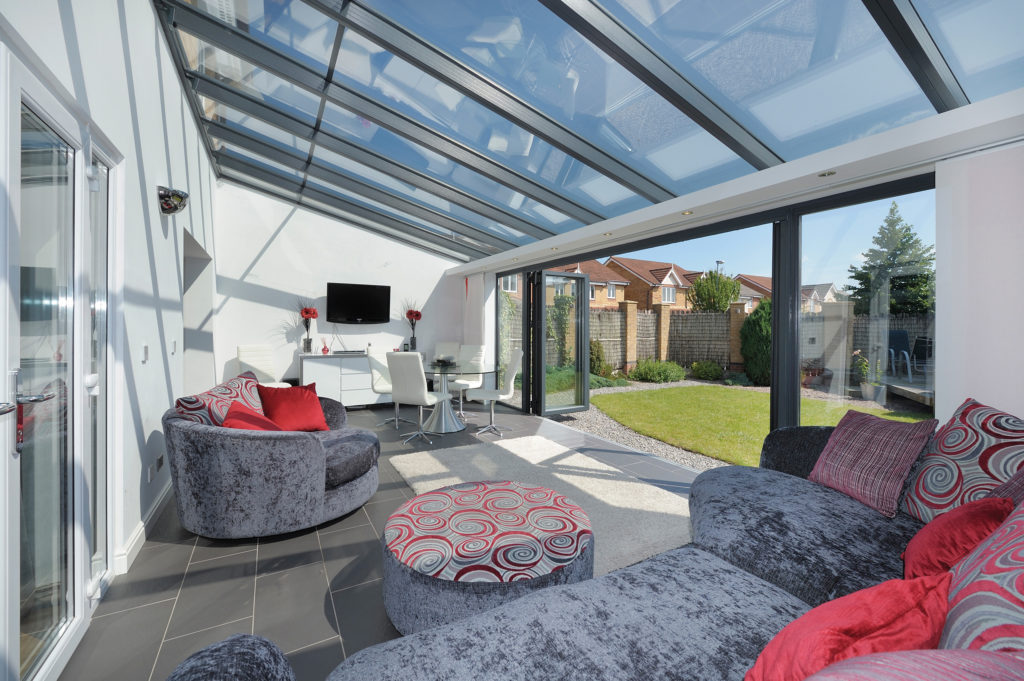 difference between conservatory and orangery prices