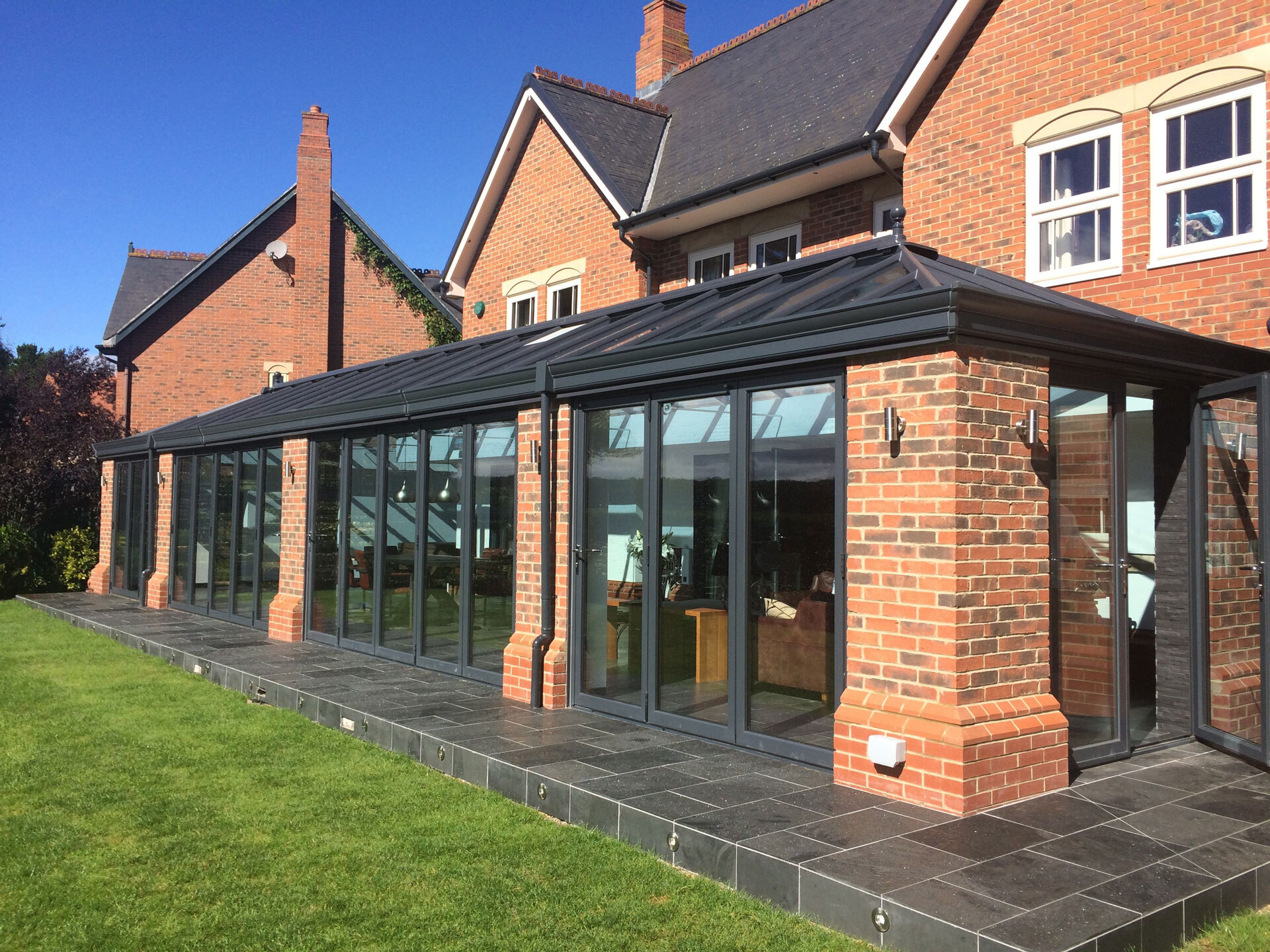 Why Is A Flat Roof Suitable For Your Extension?